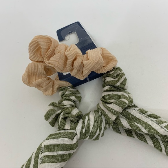 Universal Thread Boho Summer Green Cream Twisters Hair Tie Scrunchie Set 2 Pack - Picture 3 of 8